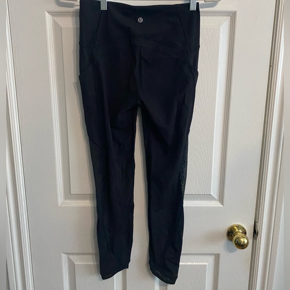 Lululemon Sole Training 7/8 Tight - Picture 4 of 6